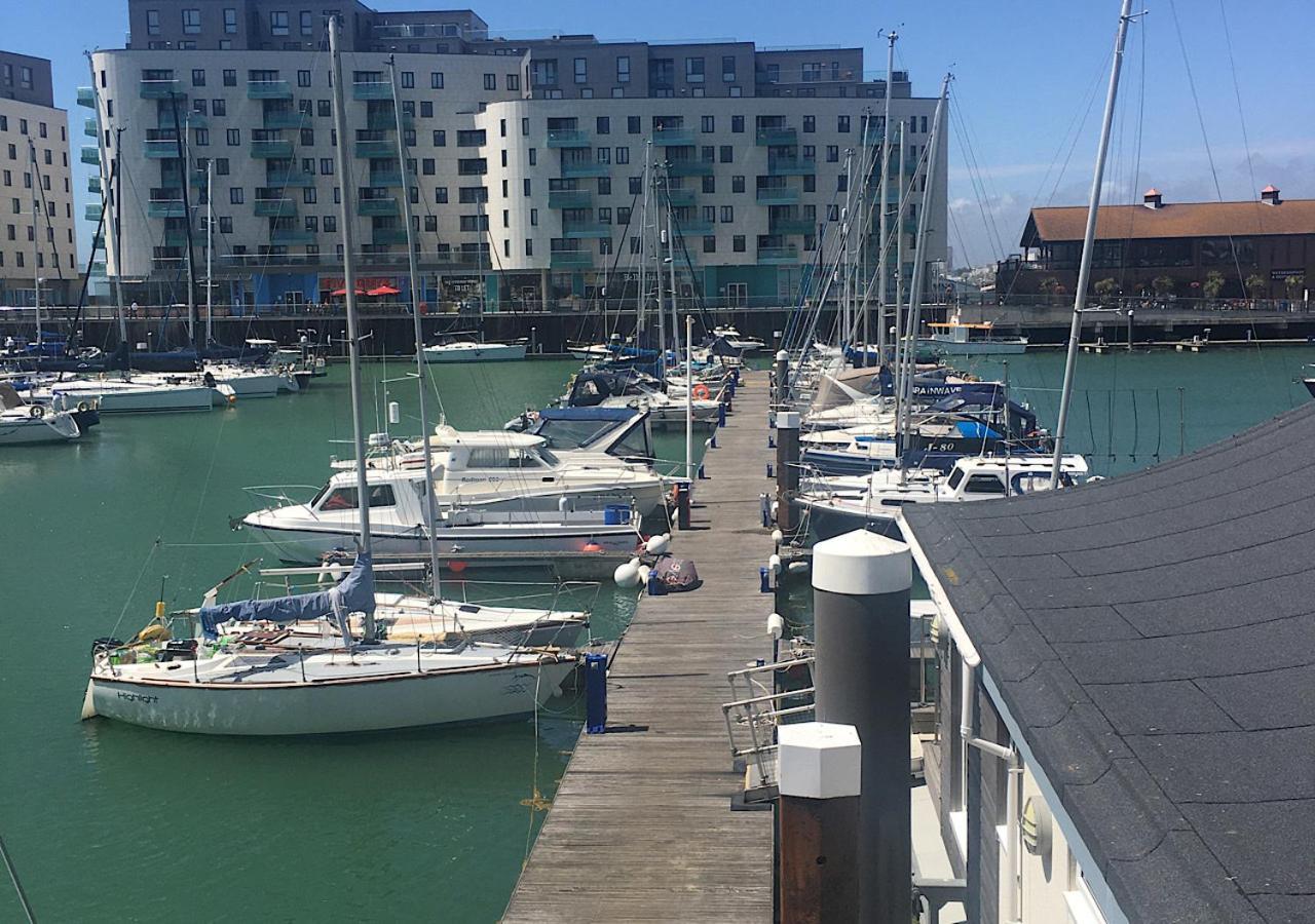 Marina Floating Brighton
